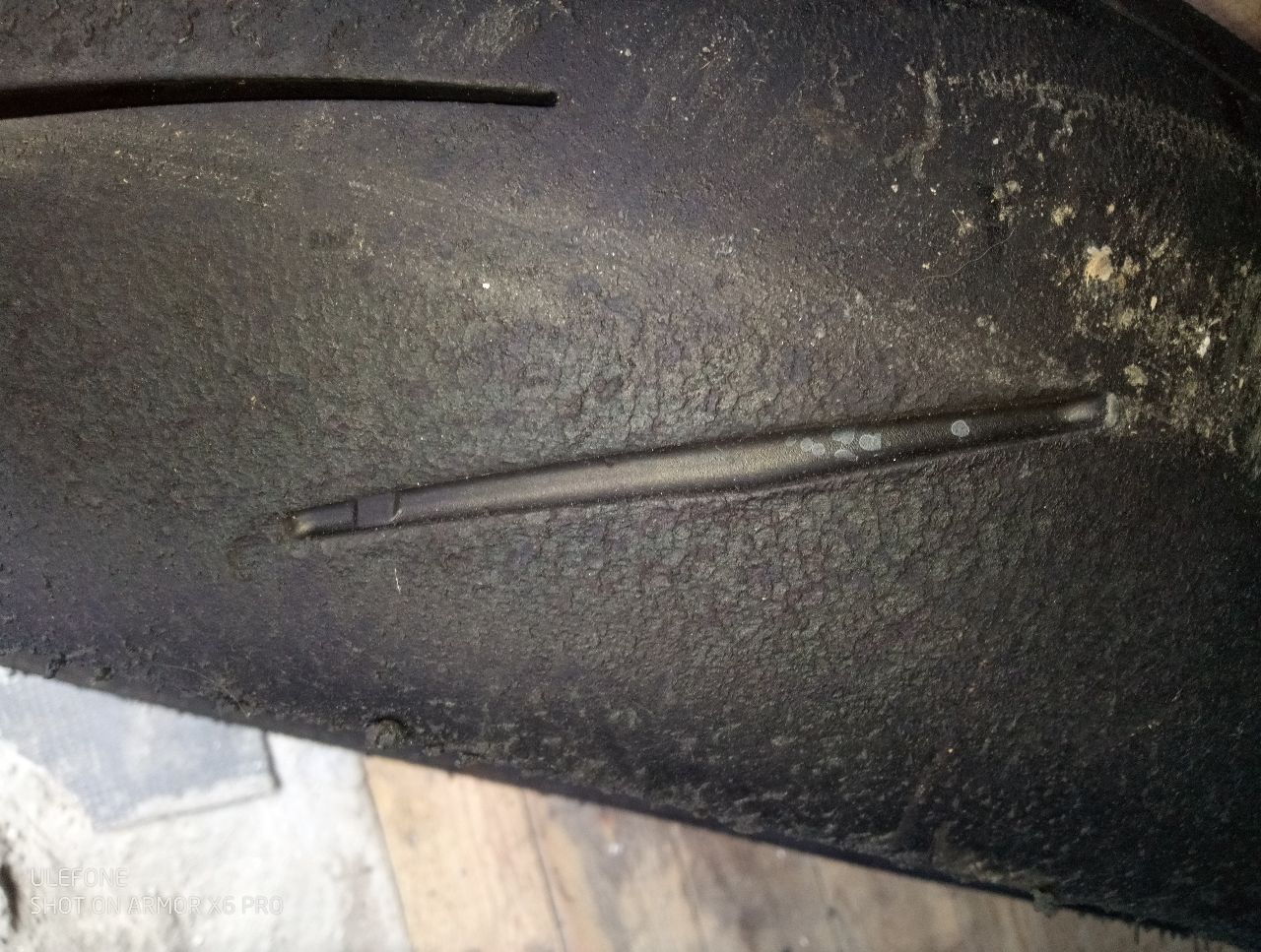 Pirelli super corsa Sc2 190/55 R17 