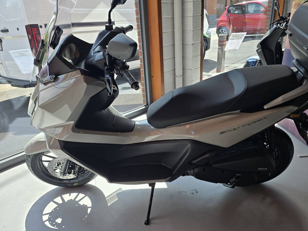 Kymco skytown 125cc