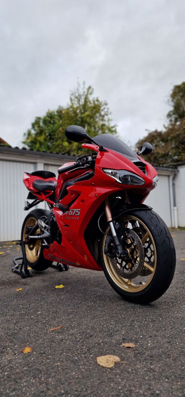Triumph Daytona 675