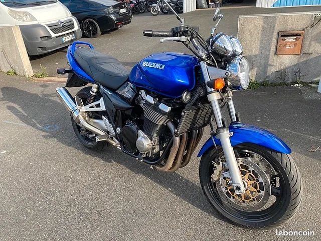 Suzuki GSX 1400 - Très bon état, garantie 6 mois