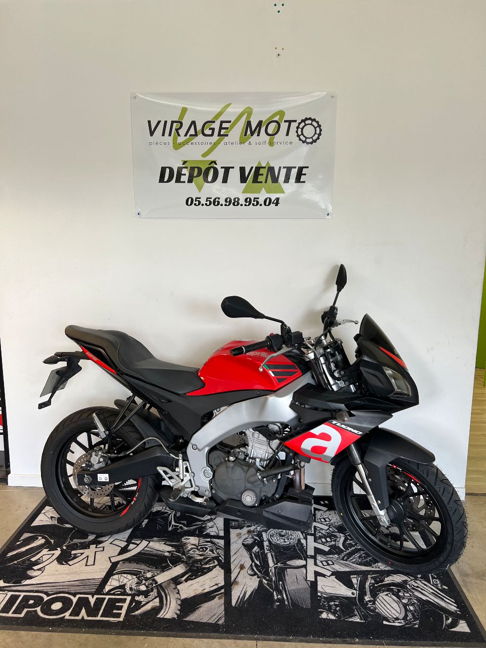 Aprilia tuono 125