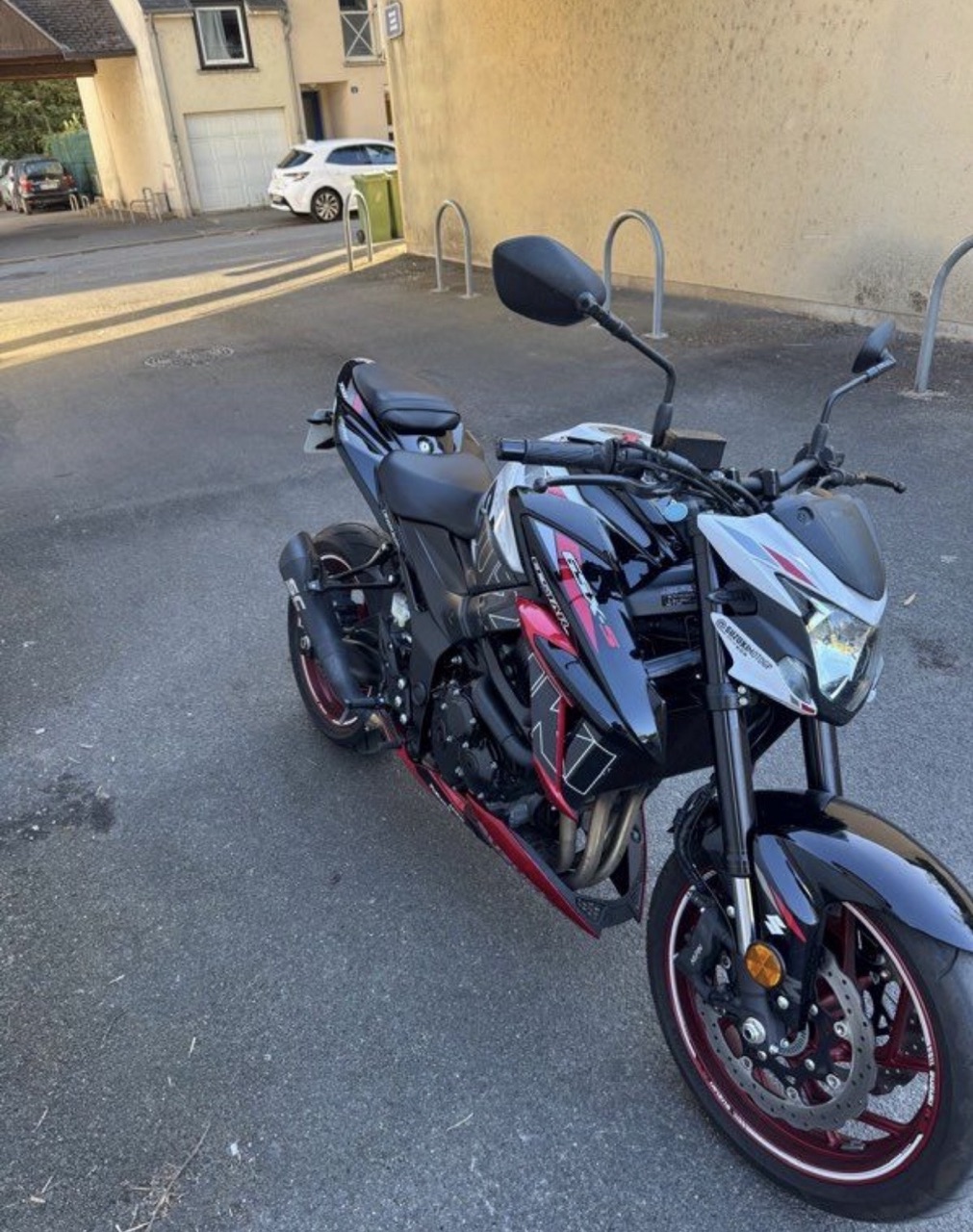 Suzuki Gsx-s 750 Full