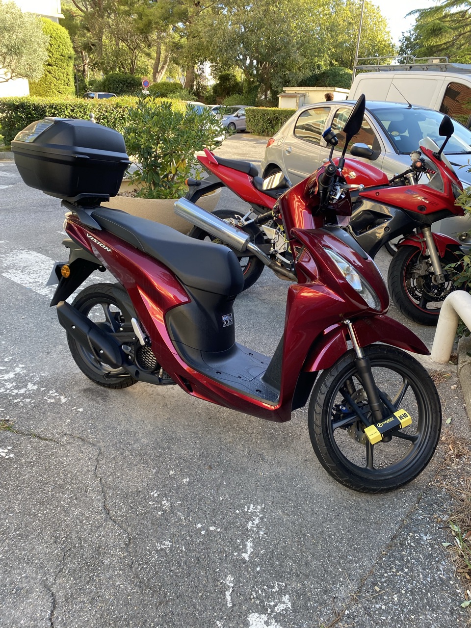 Scooter honda vision neuve- 30km 