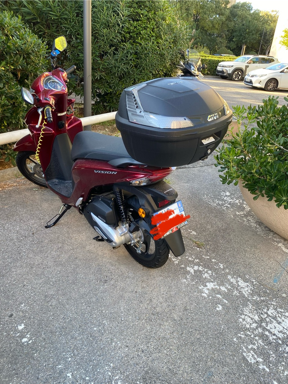 Scooter honda vision neuve- 30km 