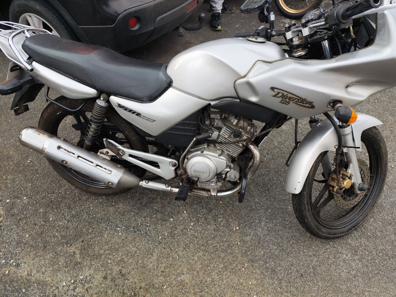 YBR 125