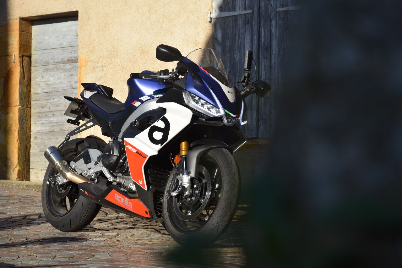 Aprilia RS660 95CV Tribute nombreux accessoires 