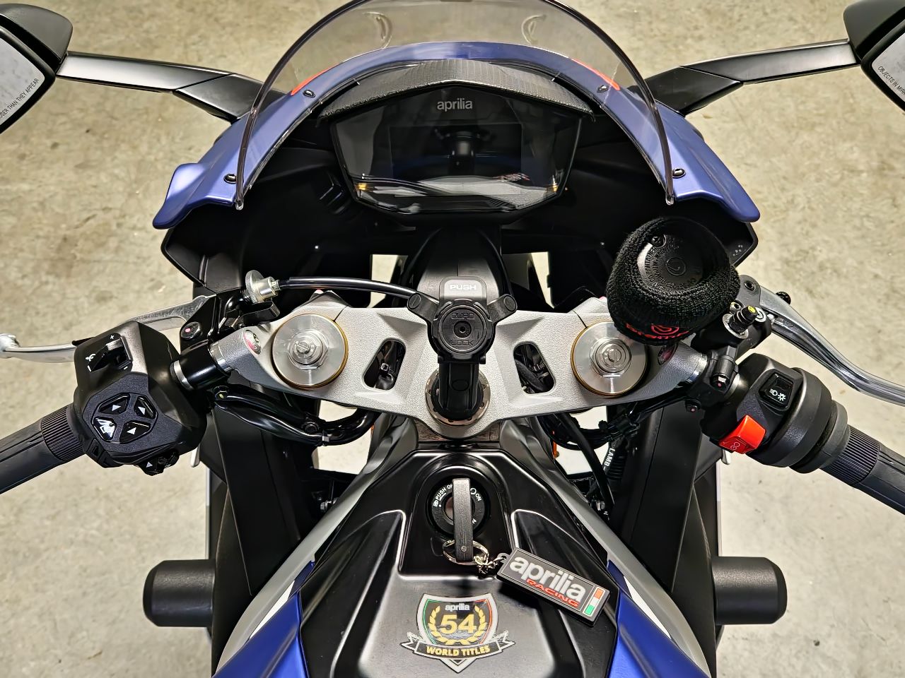 Aprilia RS660 95CV Tribute nombreux accessoires 