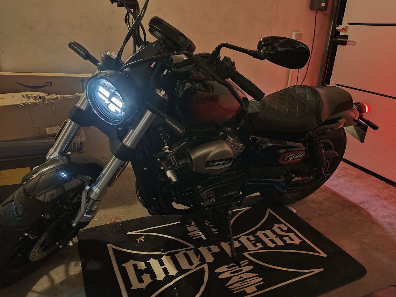 Hyosung bobber gv s evo 125cc