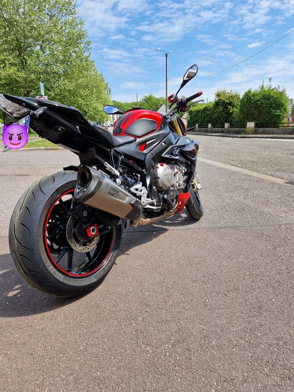 S1000R