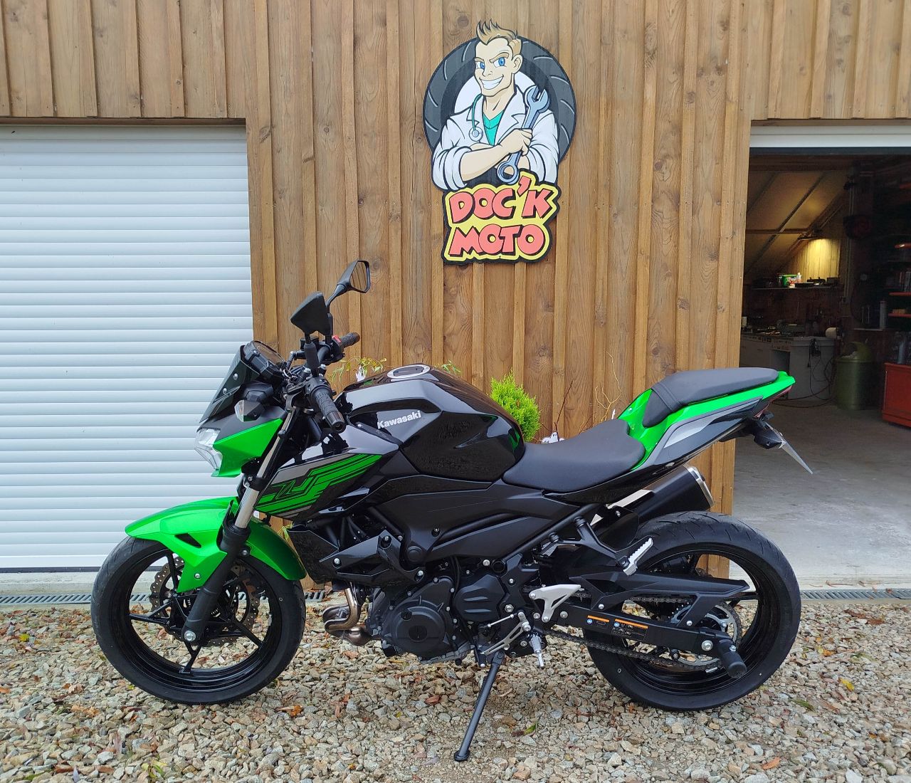 Kawasaki z400