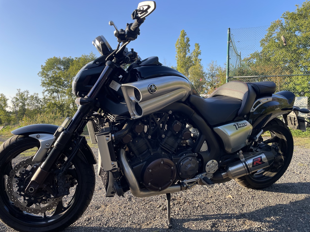 Vends 1700 VMAX