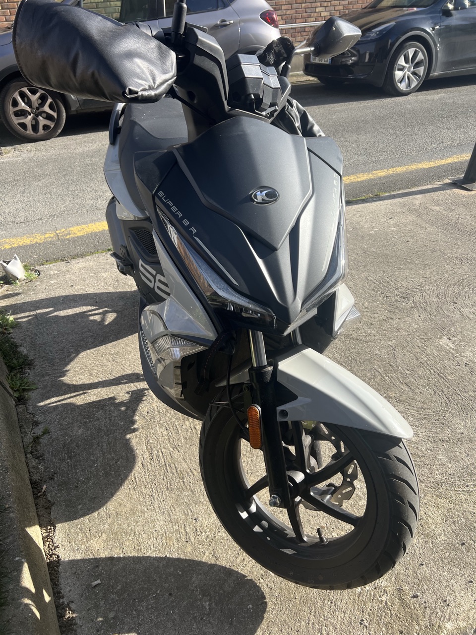 Kymco super 8-R sous garantie