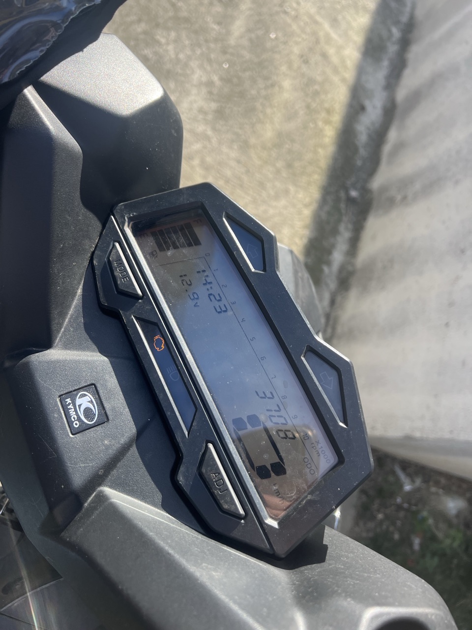 Kymco super 8-R sous garantie