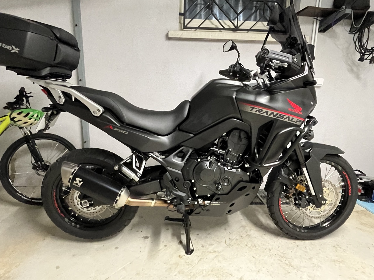 Honda Transalp 750 XL