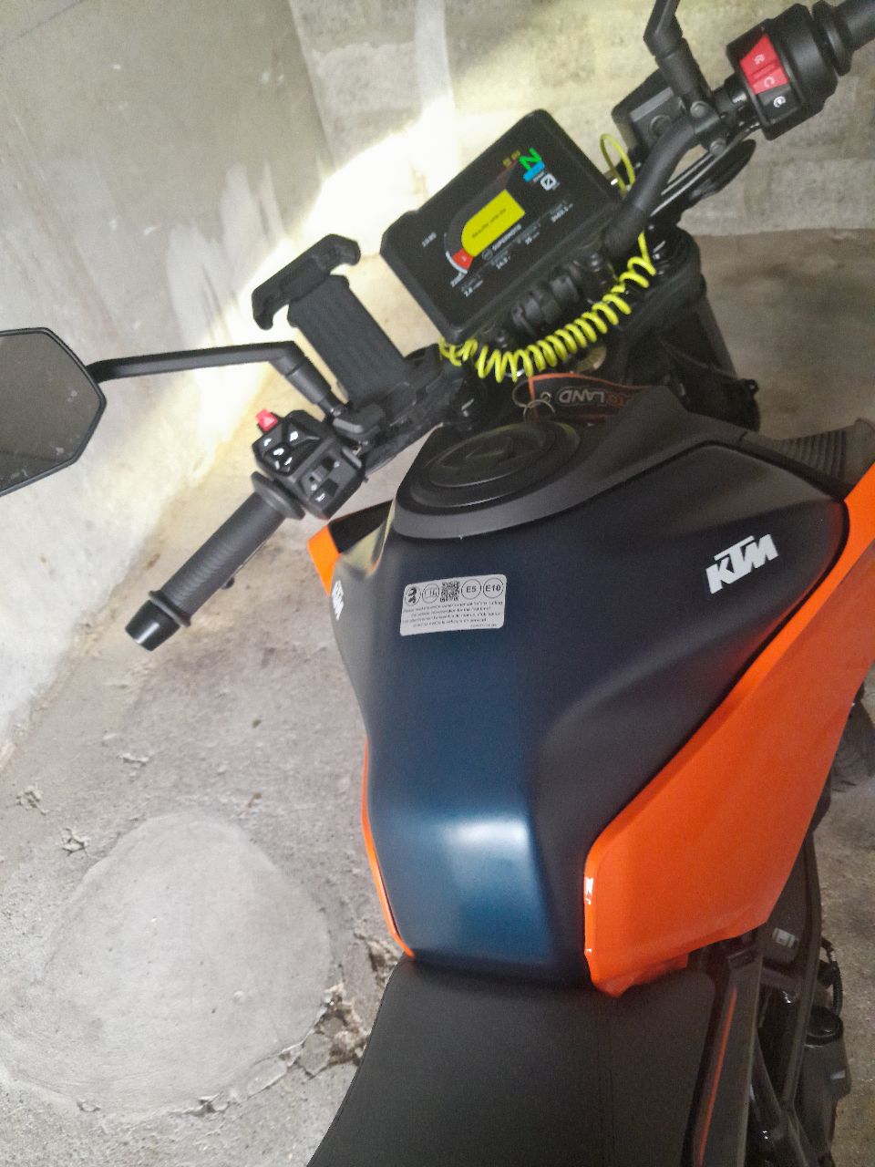 Vend moto KTM 125 DUKE