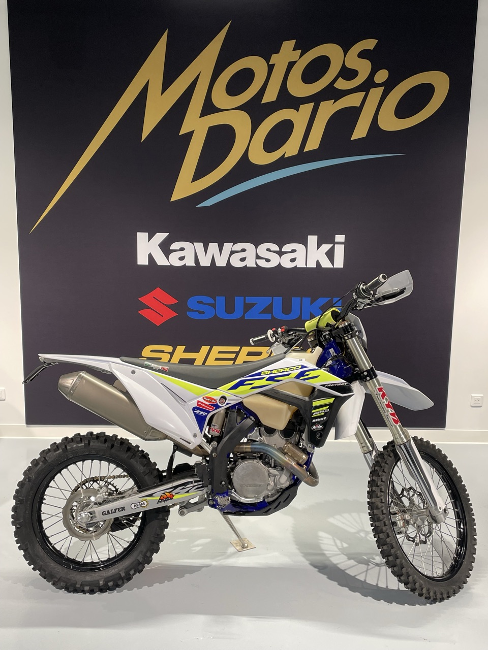 300 SEF R FACTORY ou 300 sef r factory homologuée