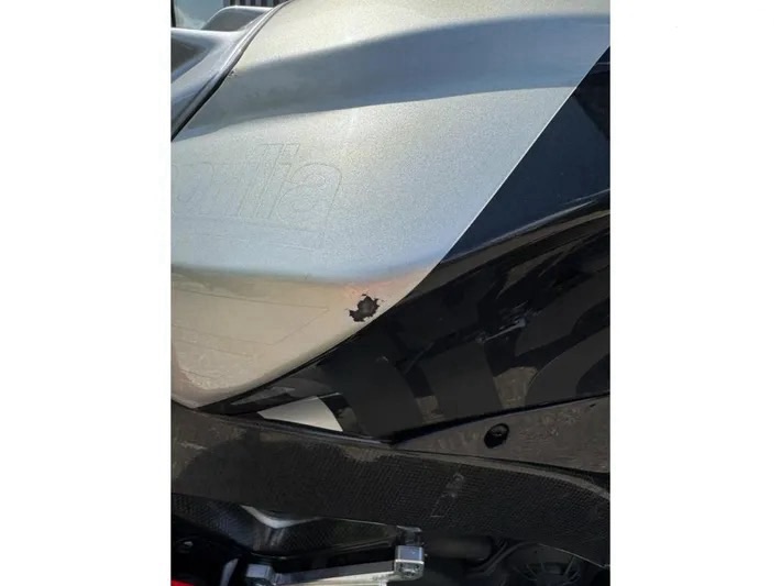 Aprilia RSV4 1000 RF FACTORY