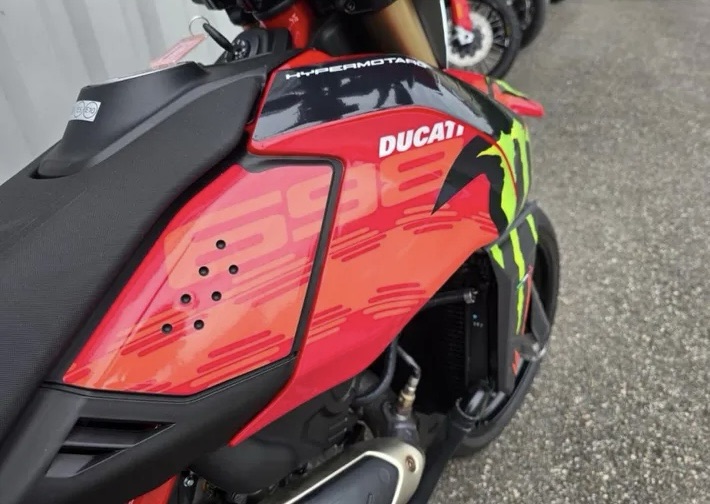 Ducati HYPERMOTARD 698 Déco Monster