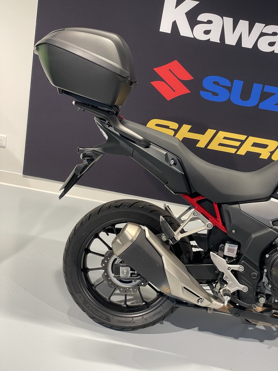 CB 500 X ou cb 500 x compatible jeune permis A2