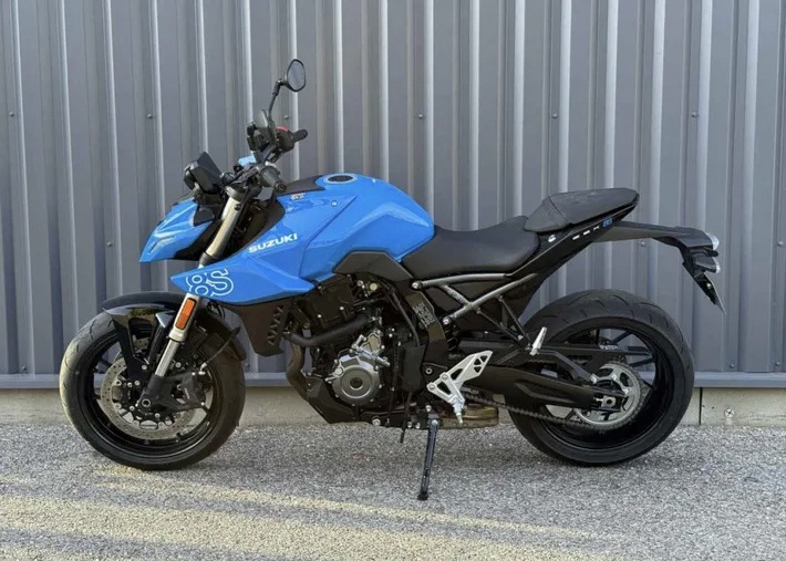 Suzuki GSX8-S