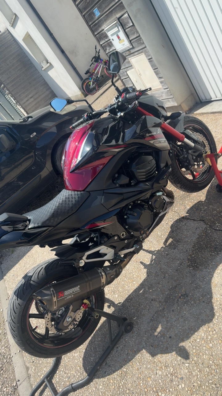 Kawasaki Z800 ABS edition Sugomi 