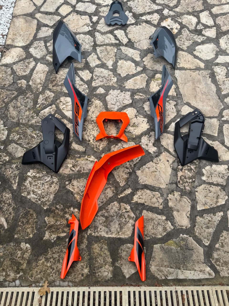 Ktm 690 smc r 2022 A 2 