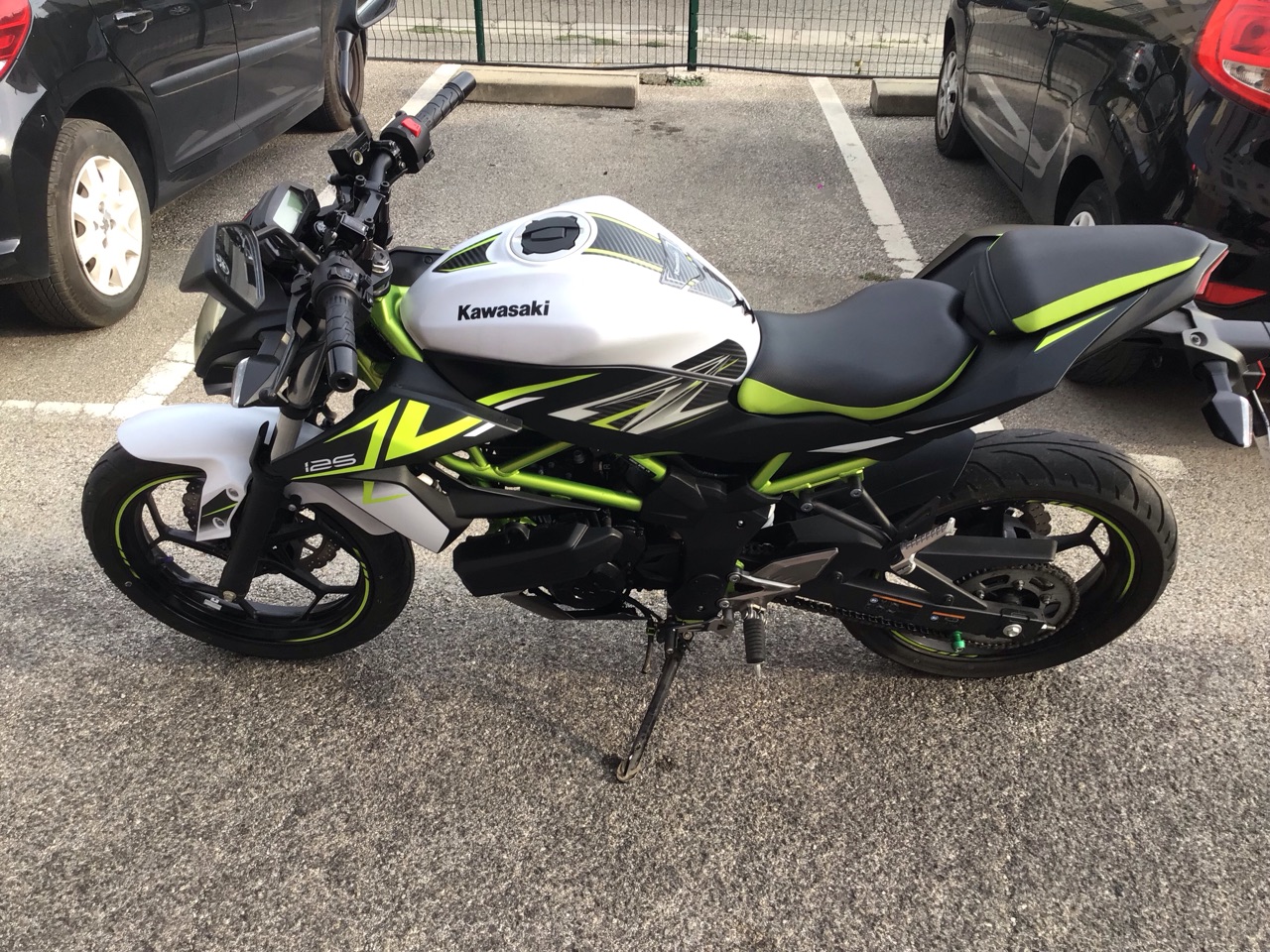 Kawasaki z125