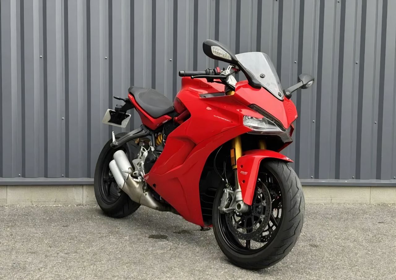 Ducati SUPERSPORT S