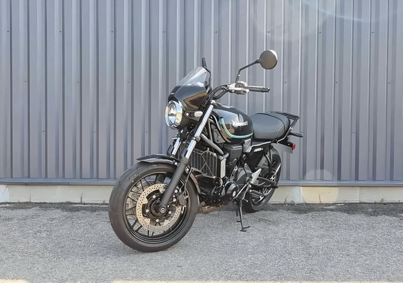 Kawasaki Z 650 RS