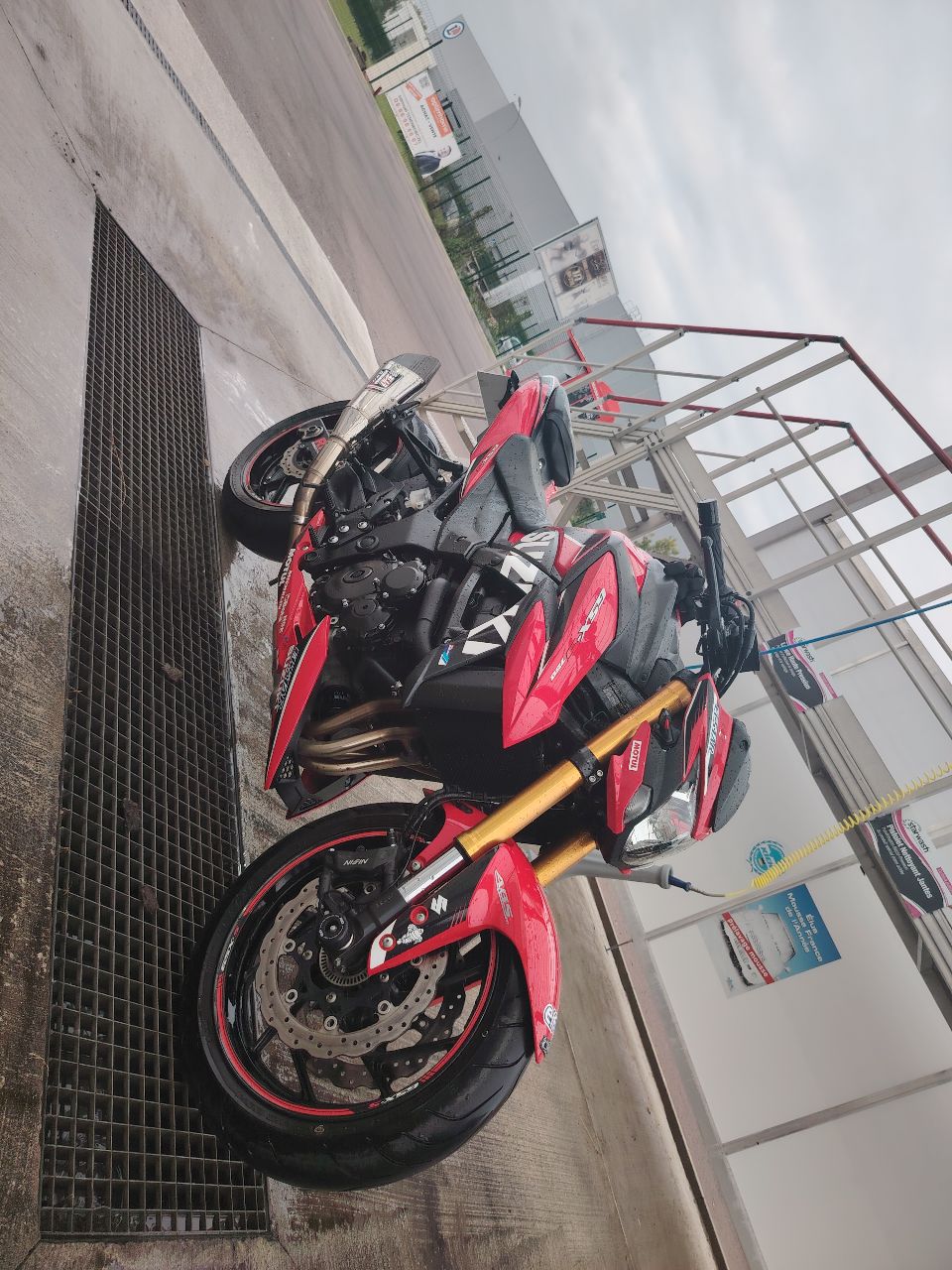 Gsxs750