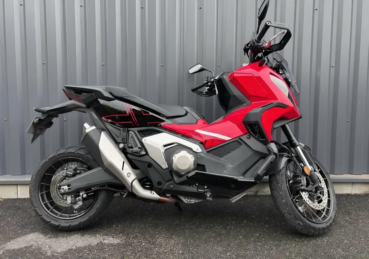 Honda X-adv 750