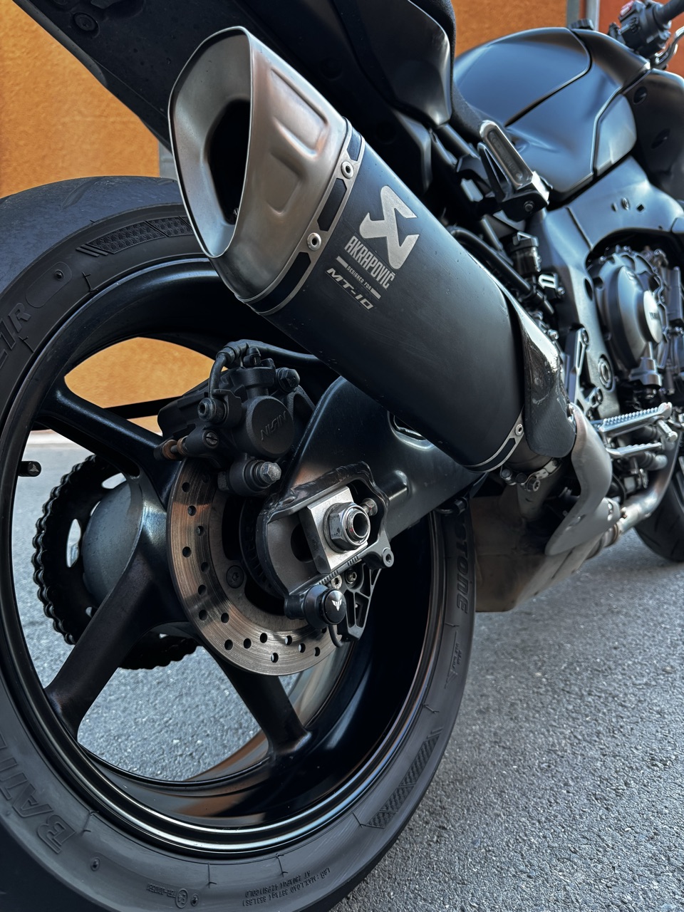 MT 10 / 2024 / Full Black / Comme neuve 