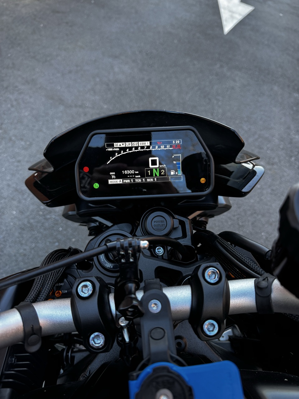 MT 10 / 2024 / Full Black / Comme neuve 