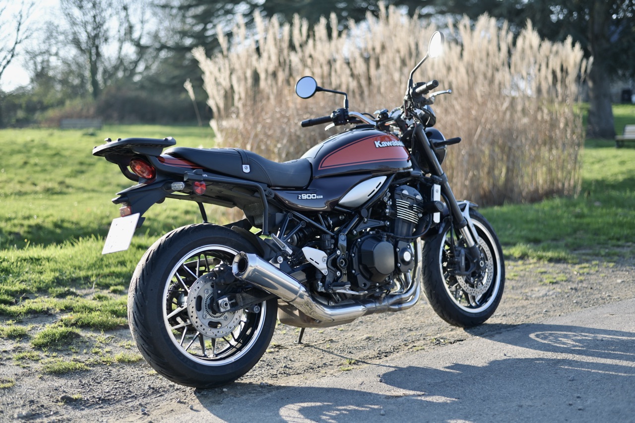 Kawasaki Z900 RS + Bagagerie Shad