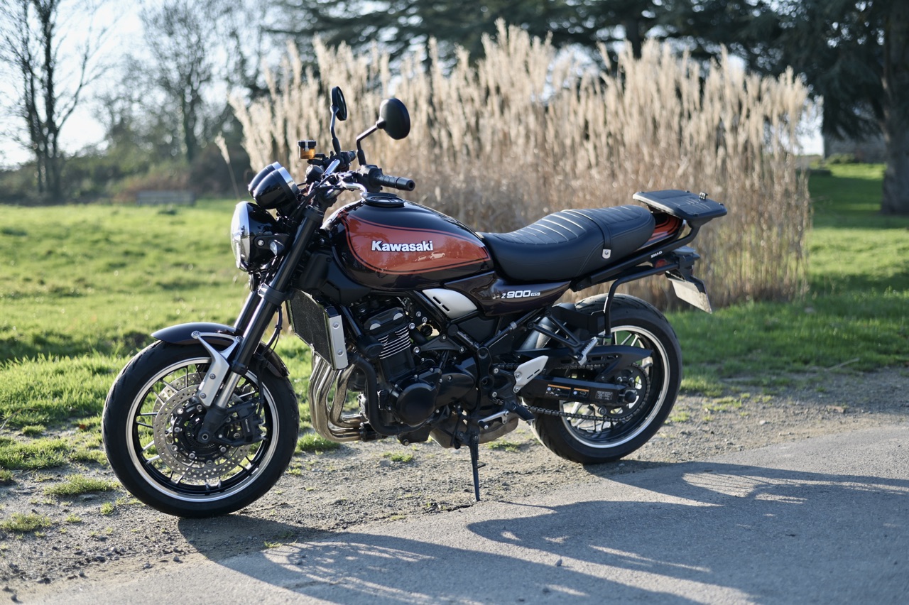 Kawasaki Z900 RS + Bagagerie Shad