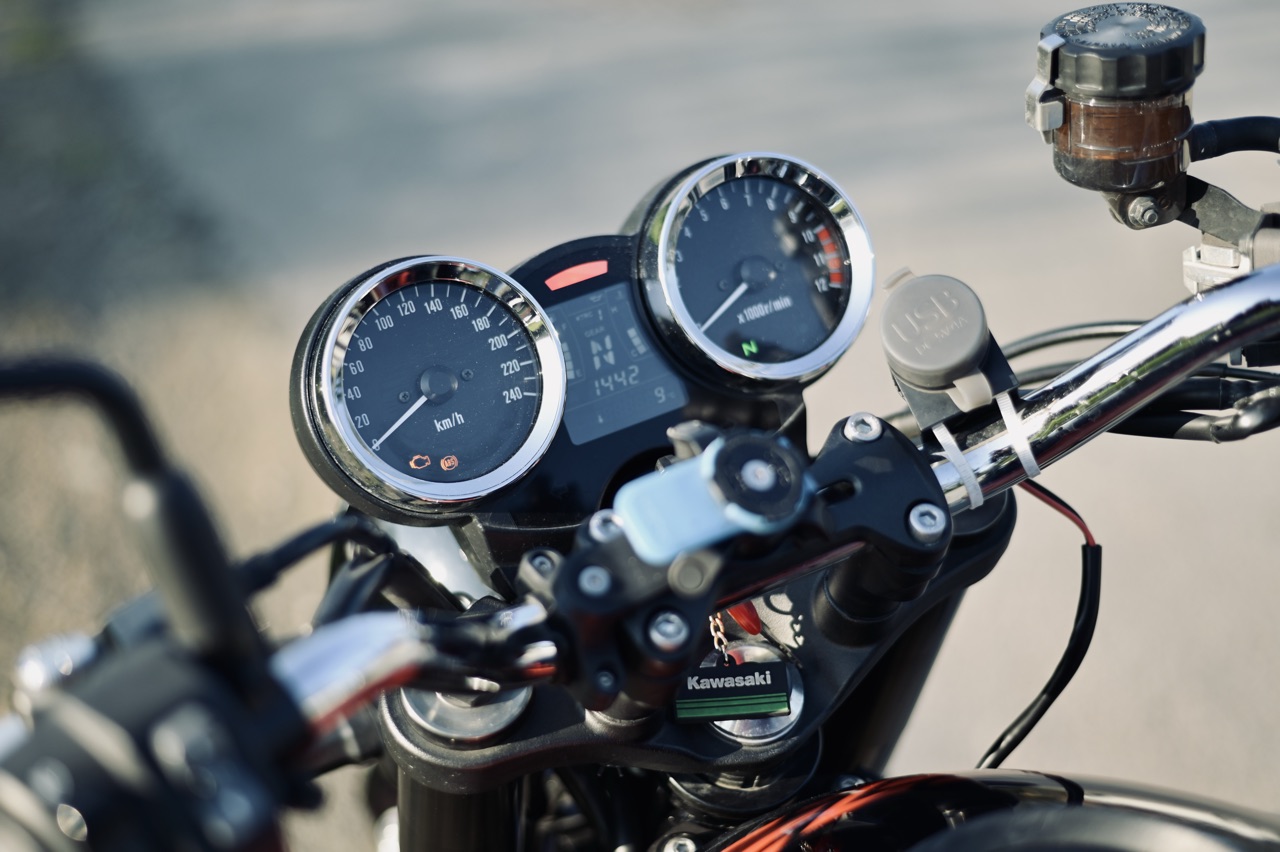 Kawasaki Z900 RS + Bagagerie Shad