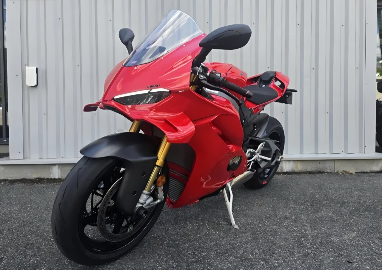 Ducati Panigale V4 S