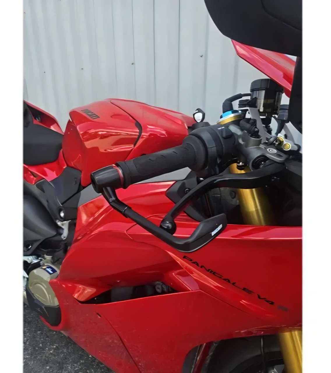 Ducati Panigale V4 S
