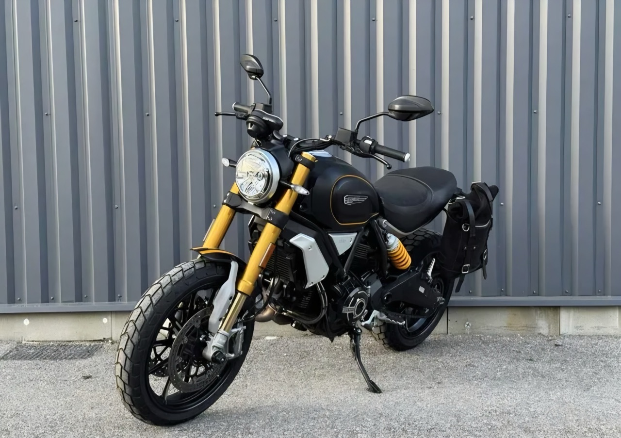 Ducati Scrambler Sport