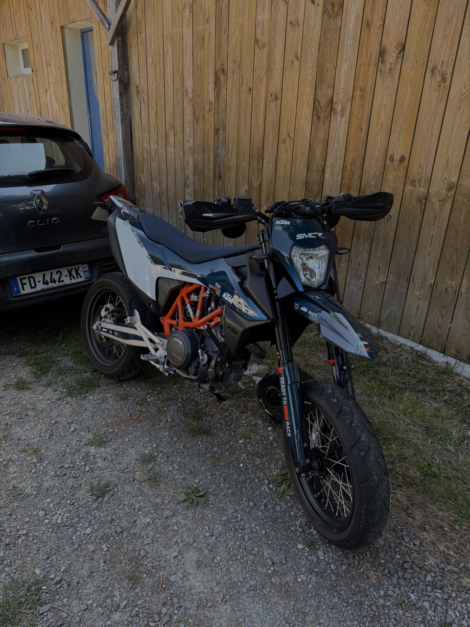 Ktm 690 smcr 2023