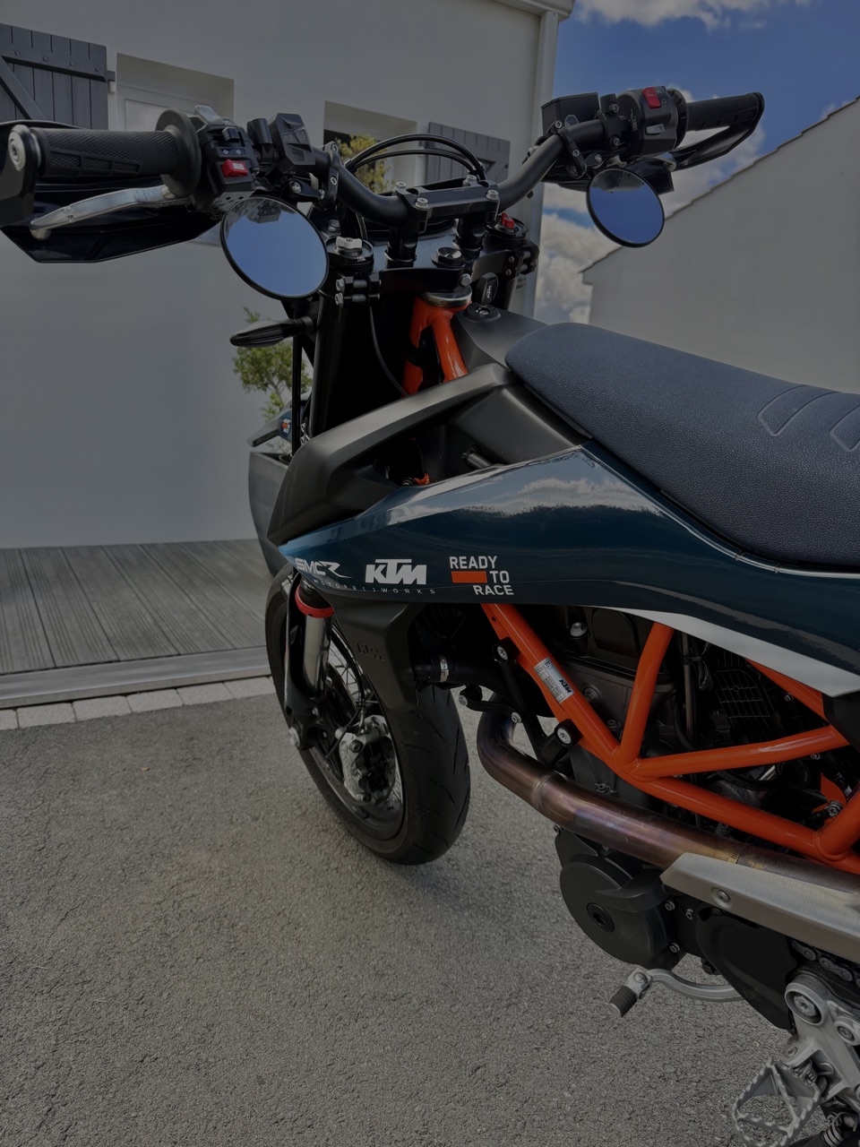 Ktm 690 smcr 2023