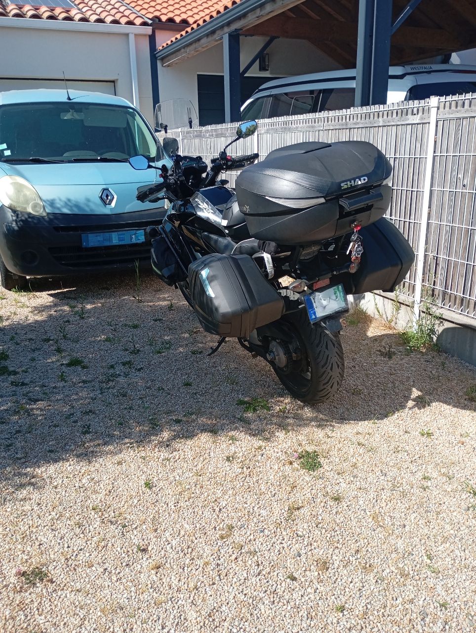 VFR crossrunner vtech,800