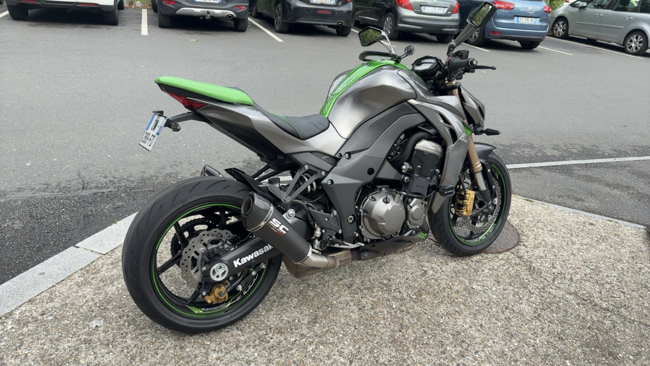 Z1000