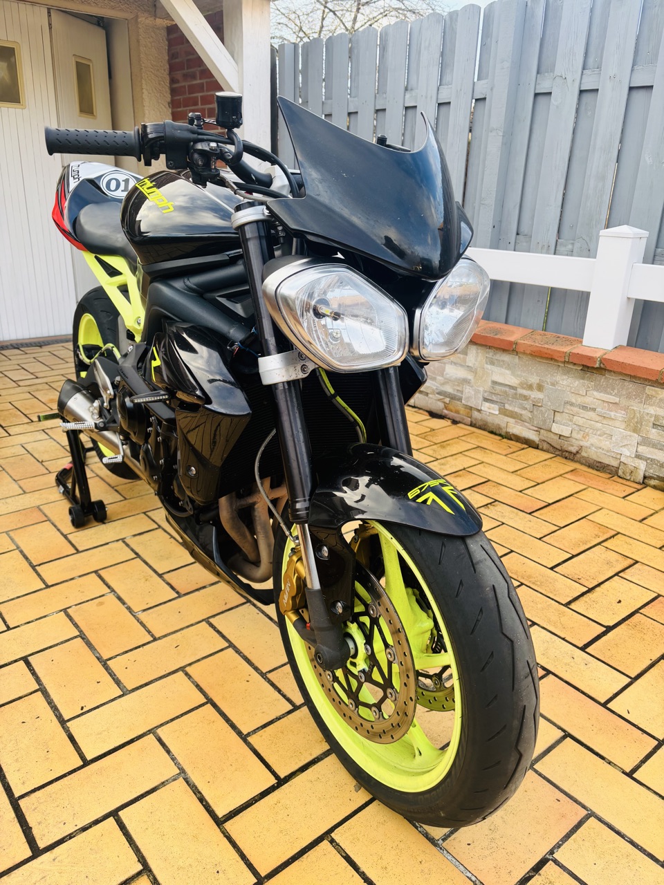 Triumph Street Triple 675r 