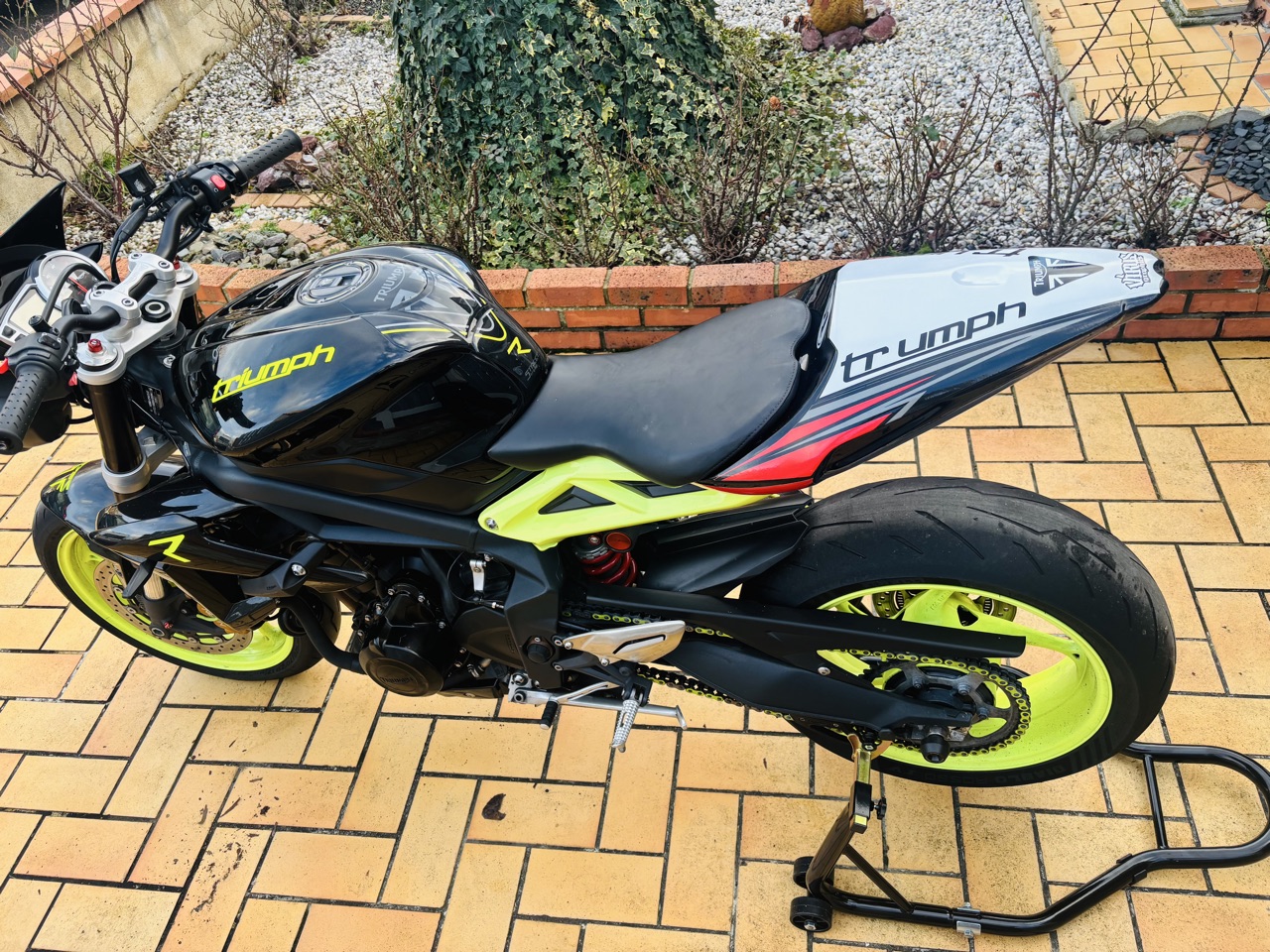 Triumph Street Triple 675r 