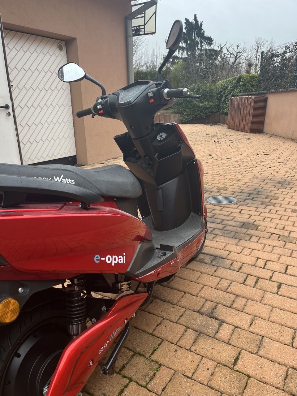 Easy-Watts e-Opai, scooter électrique