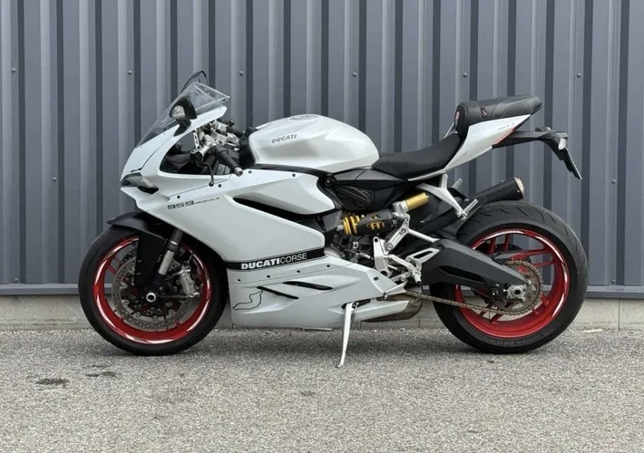 Ducati Panigale 959