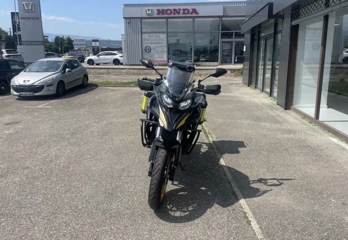 QJ Motor SRT 900 SX Touring