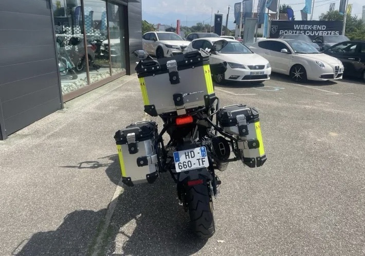 QJ Motor SRT 900 SX Touring