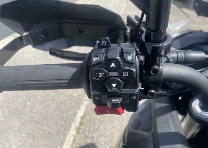 QJ Motor SRT 900 SX Touring